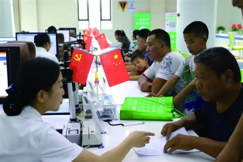 济阳区人力资源和社会保障局用暖心服务传递政策温度